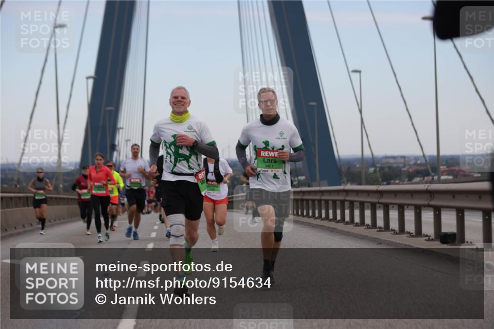 03.10.2025 - Köhlbrandbrückenlauf Jannik Wohlers http://msf.ph/oto/9154634 03.10.2025 15:24:06 Position 1 9421 meine-sportfotos.de