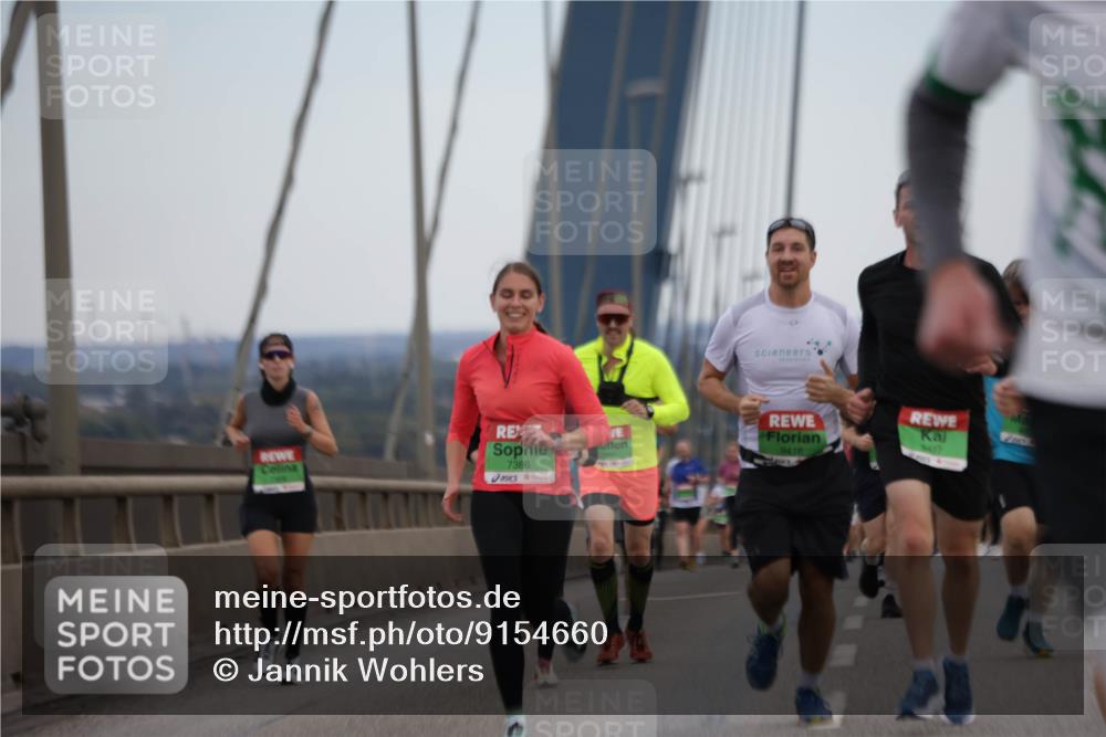 03.10.2025 - Köhlbrandbrückenlauf Jannik Wohlers http://msf.ph/oto/9154660 03.10.2025 15:24:07 Position 1 7386, 9416 meine-sportfotos.de