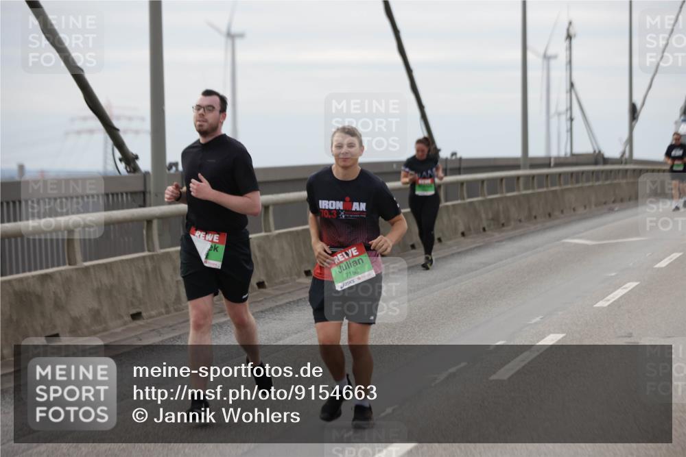03.10.2025 - Köhlbrandbrückenlauf Jannik Wohlers http://msf.ph/oto/9154663 03.10.2025 16:06:12 Position 1 70, 3, 7186 meine-sportfotos.de