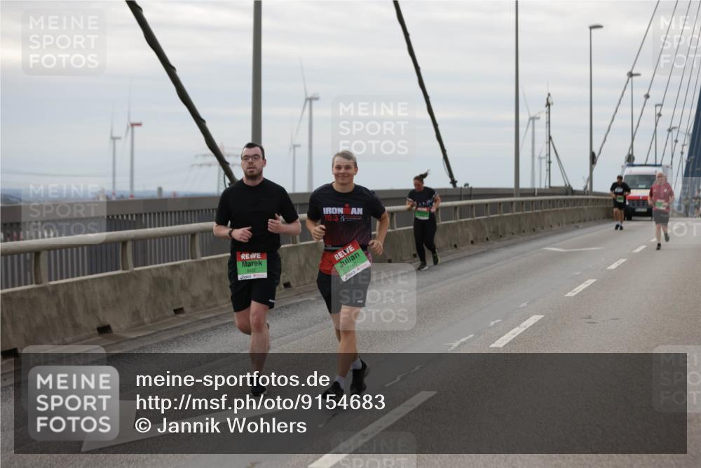 03.10.2025 - Köhlbrandbrückenlauf Jannik Wohlers http://msf.ph/oto/9154683 03.10.2025 16:06:12 Position 1 70, 3, 8432, 7186 meine-sportfotos.de