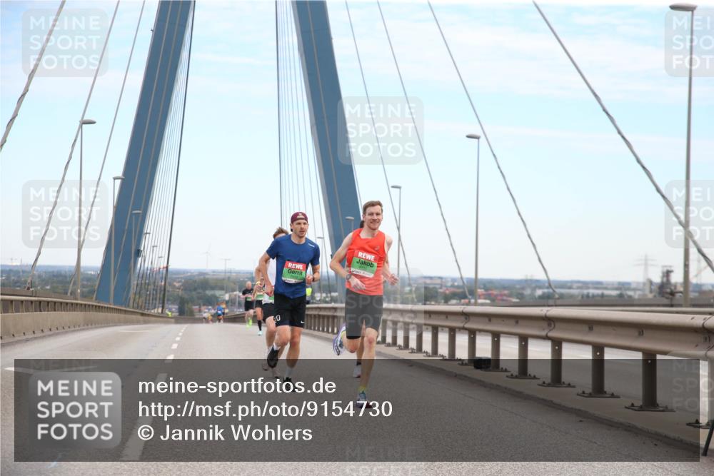 03.10.2025 - Köhlbrandbrückenlauf Jannik Wohlers http://msf.ph/oto/9154730 03.10.2025 15:17:07 Position 1 0 meine-sportfotos.de