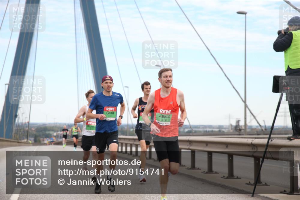 03.10.2025 - Köhlbrandbrückenlauf Jannik Wohlers http://msf.ph/oto/9154741 03.10.2025 15:17:08 Position 1 7003, 9130 meine-sportfotos.de