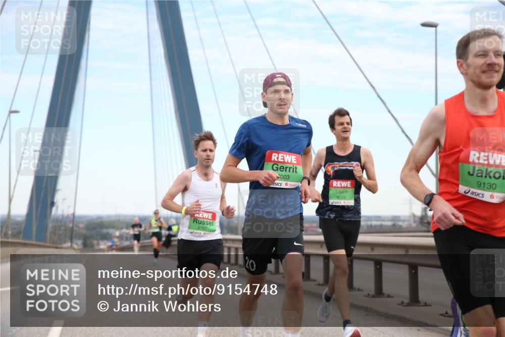 03.10.2025 - Köhlbrandbrückenlauf Jannik Wohlers http://msf.ph/oto/9154748 03.10.2025 15:17:08 Position 1 8787, 20, 003, 9720, 9130 meine-sportfotos.de