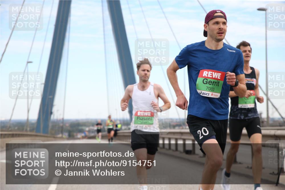 03.10.2025 - Köhlbrandbrückenlauf Jannik Wohlers http://msf.ph/oto/9154751 03.10.2025 15:17:09 Position 1 8787, 7003, 20 meine-sportfotos.de