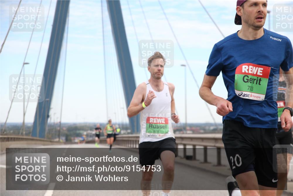 03.10.2025 - Köhlbrandbrückenlauf Jannik Wohlers http://msf.ph/oto/9154753 03.10.2025 15:17:09 Position 1 8787, 7003, 20 meine-sportfotos.de