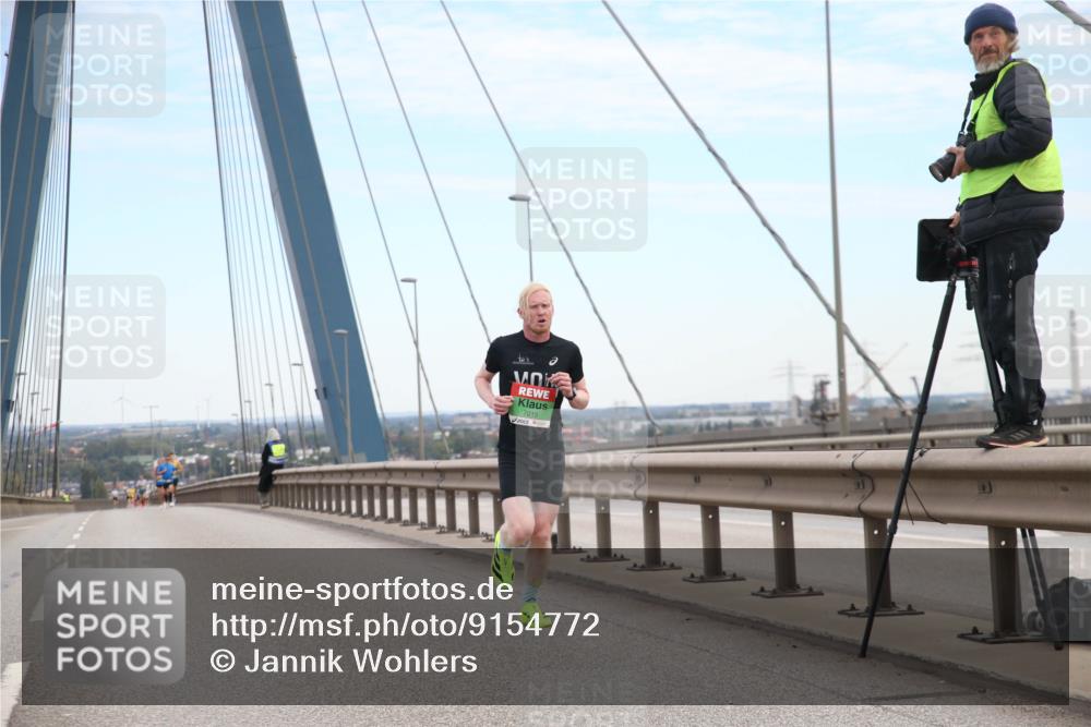 03.10.2025 - Köhlbrandbrückenlauf Jannik Wohlers http://msf.ph/oto/9154772 03.10.2025 15:17:17 Position 1 7015 meine-sportfotos.de