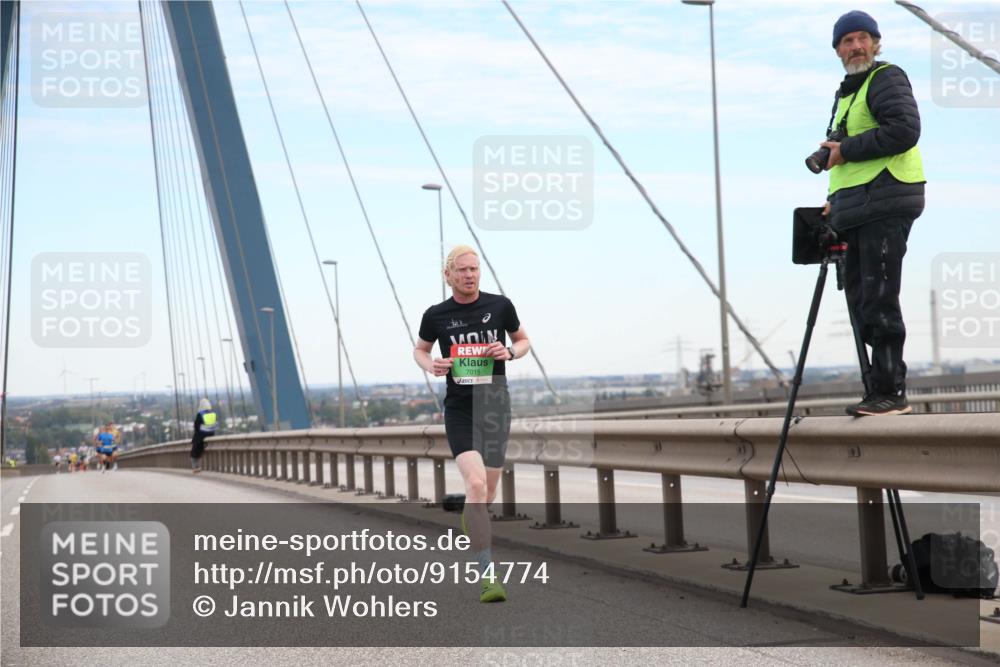 03.10.2025 - Köhlbrandbrückenlauf Jannik Wohlers http://msf.ph/oto/9154774 03.10.2025 15:17:17 Position 1 7015 meine-sportfotos.de