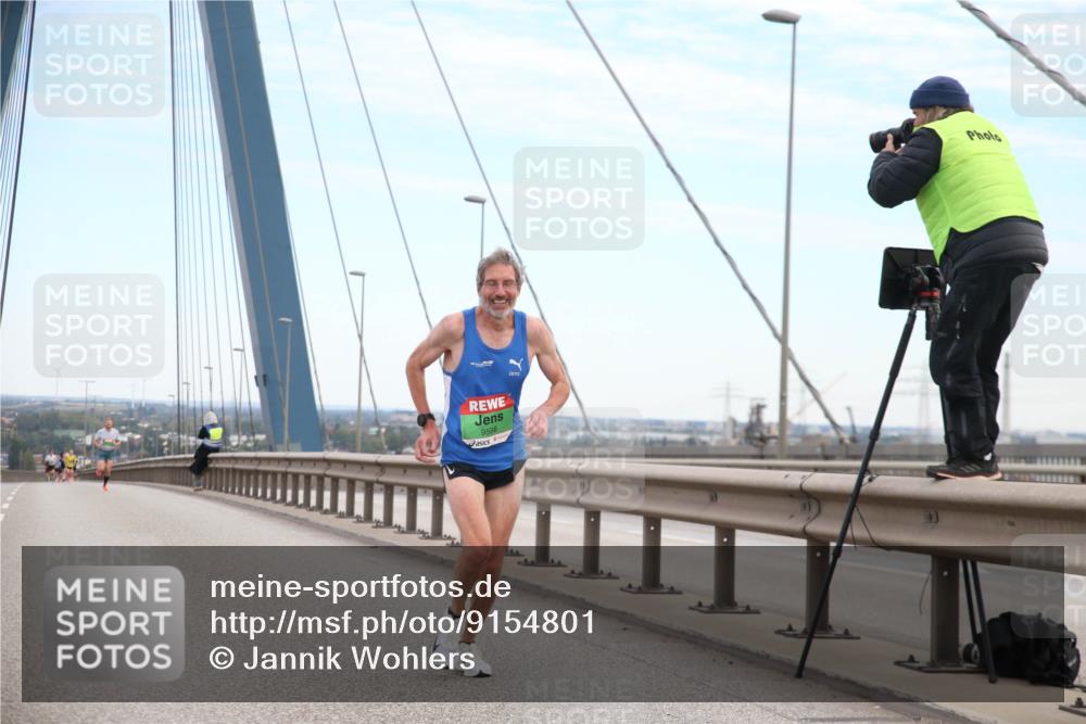 03.10.2025 - Köhlbrandbrückenlauf Jannik Wohlers http://msf.ph/oto/9154801 03.10.2025 15:17:34 Position 1 9588 meine-sportfotos.de