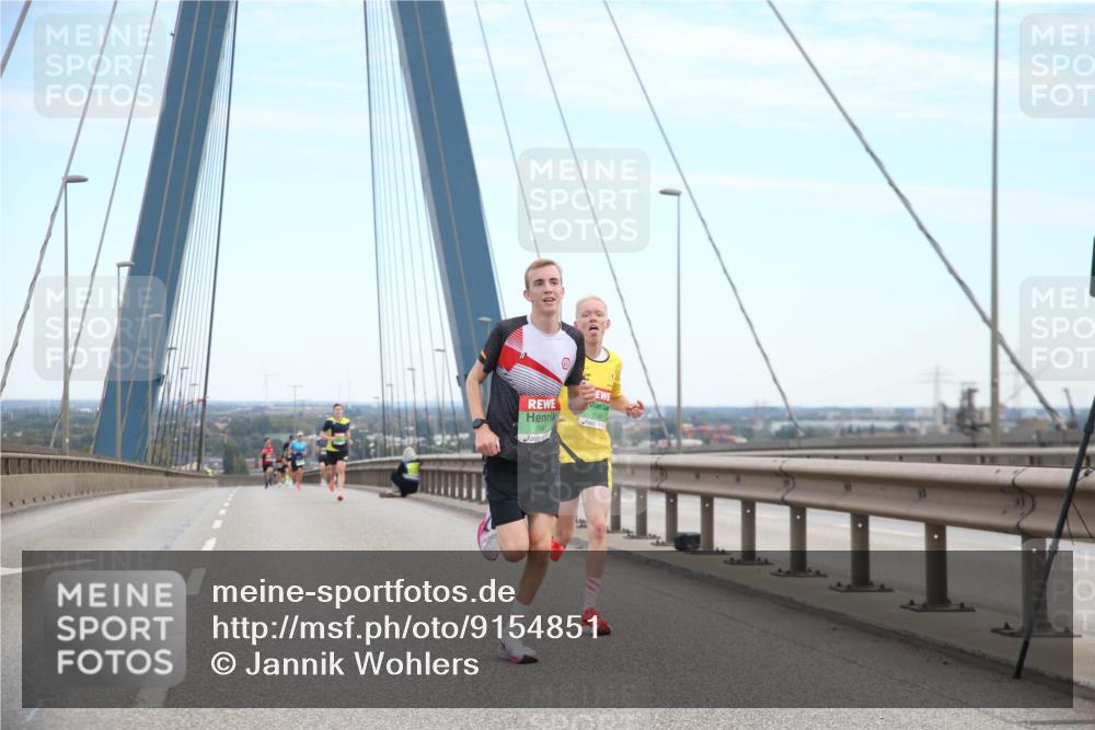 03.10.2025 - Köhlbrandbrückenlauf Jannik Wohlers http://msf.ph/oto/9154851 03.10.2025 15:18:01 Position 1 7140, 9041 meine-sportfotos.de