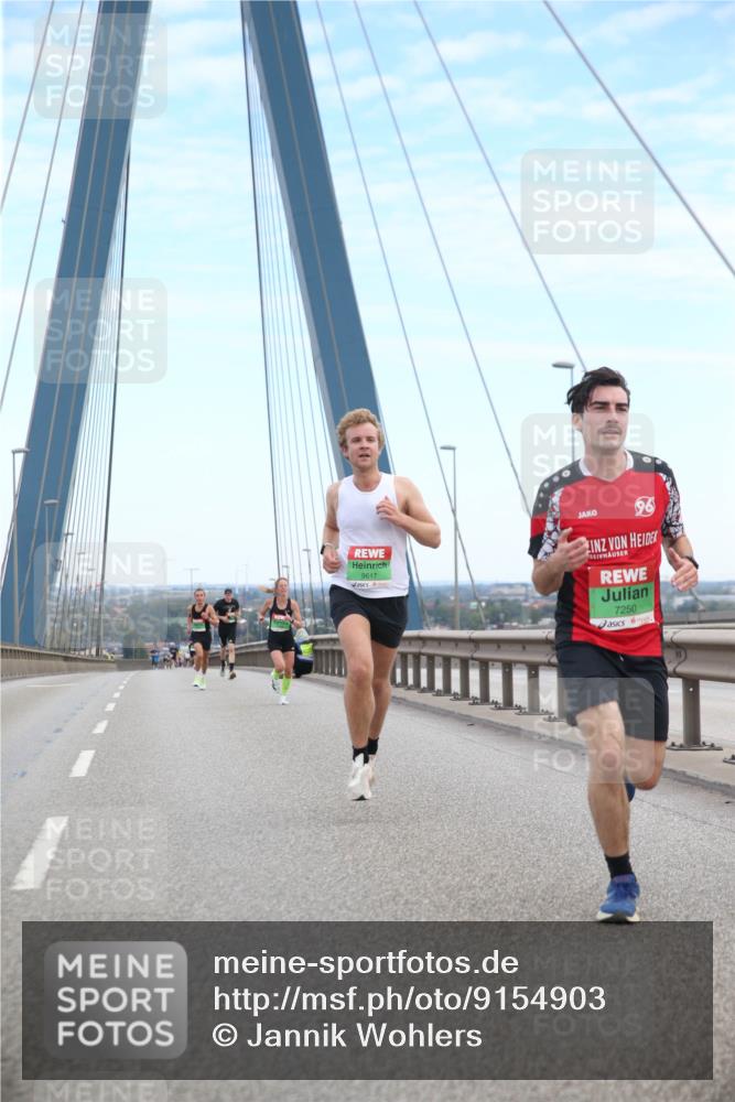 03.10.2025 - Köhlbrandbrückenlauf Jannik Wohlers http://msf.ph/oto/9154903 03.10.2025 15:18:19 Position 1 9617, 96, 7250 meine-sportfotos.de