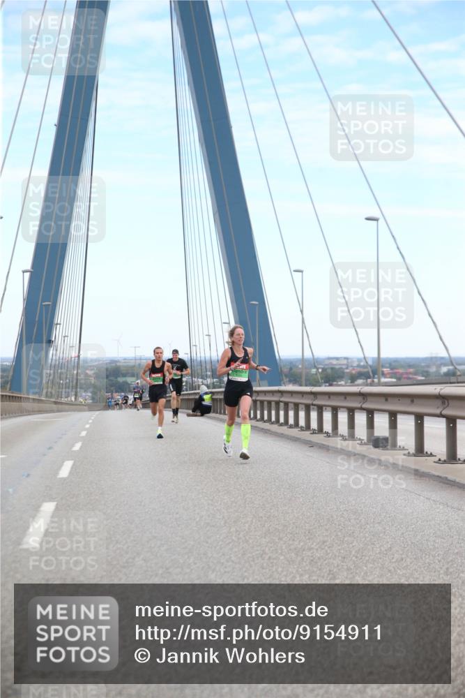 03.10.2025 - Köhlbrandbrückenlauf Jannik Wohlers http://msf.ph/oto/9154911 03.10.2025 15:18:21 Position 1  meine-sportfotos.de