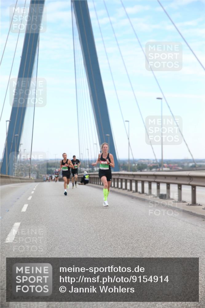 03.10.2025 - Köhlbrandbrückenlauf Jannik Wohlers http://msf.ph/oto/9154914 03.10.2025 15:18:22 Position 1  meine-sportfotos.de