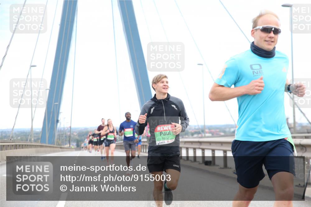 03.10.2025 - Köhlbrandbrückenlauf Jannik Wohlers http://msf.ph/oto/9155003 03.10.2025 15:19:55 Position 1 9322 meine-sportfotos.de
