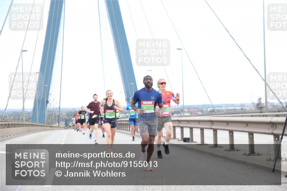 03.10.2025 - Köhlbrandbrückenlauf Jannik Wohlers http://msf.ph/oto/9155013 03.10.2025 15:19:57 Position 1 9718 meine-sportfotos.de