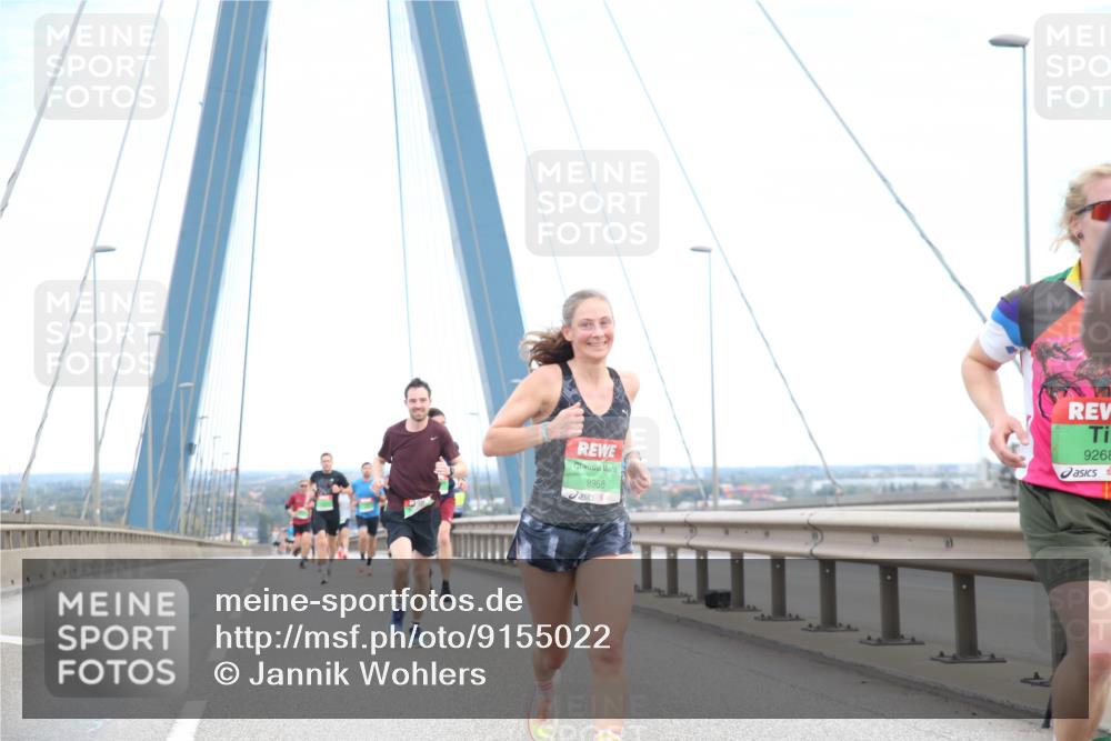 03.10.2025 - Köhlbrandbrückenlauf Jannik Wohlers http://msf.ph/oto/9155022 03.10.2025 15:19:58 Position 1 8968, 9268 meine-sportfotos.de