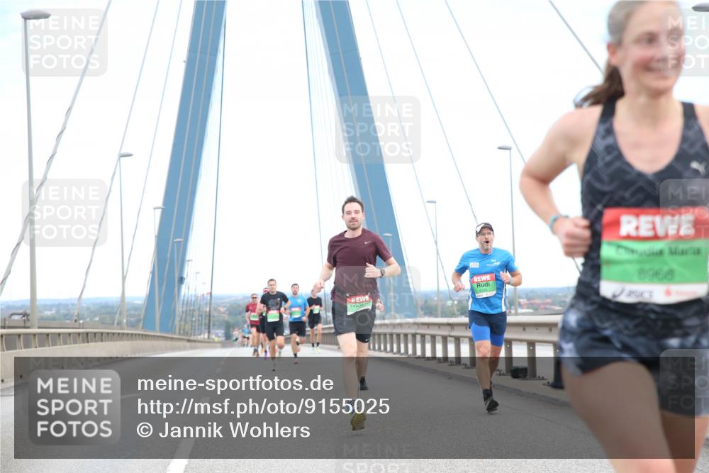 03.10.2025 - Köhlbrandbrückenlauf Jannik Wohlers http://msf.ph/oto/9155025 03.10.2025 15:19:59 Position 1 8068 meine-sportfotos.de
