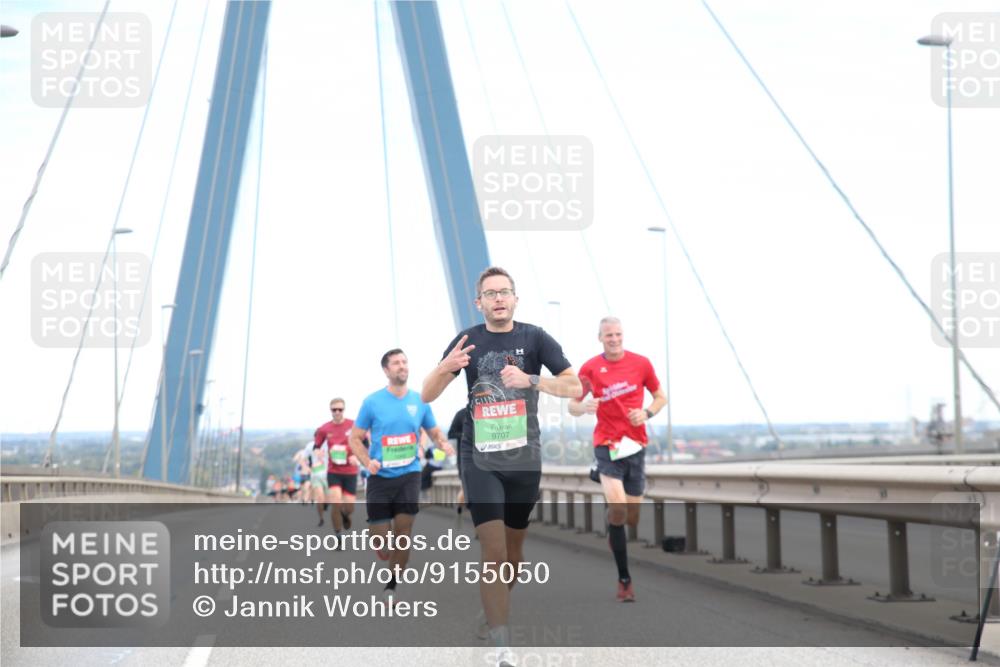 03.10.2025 - Köhlbrandbrückenlauf Jannik Wohlers http://msf.ph/oto/9155050 03.10.2025 15:20:04 Position 1 9707 meine-sportfotos.de