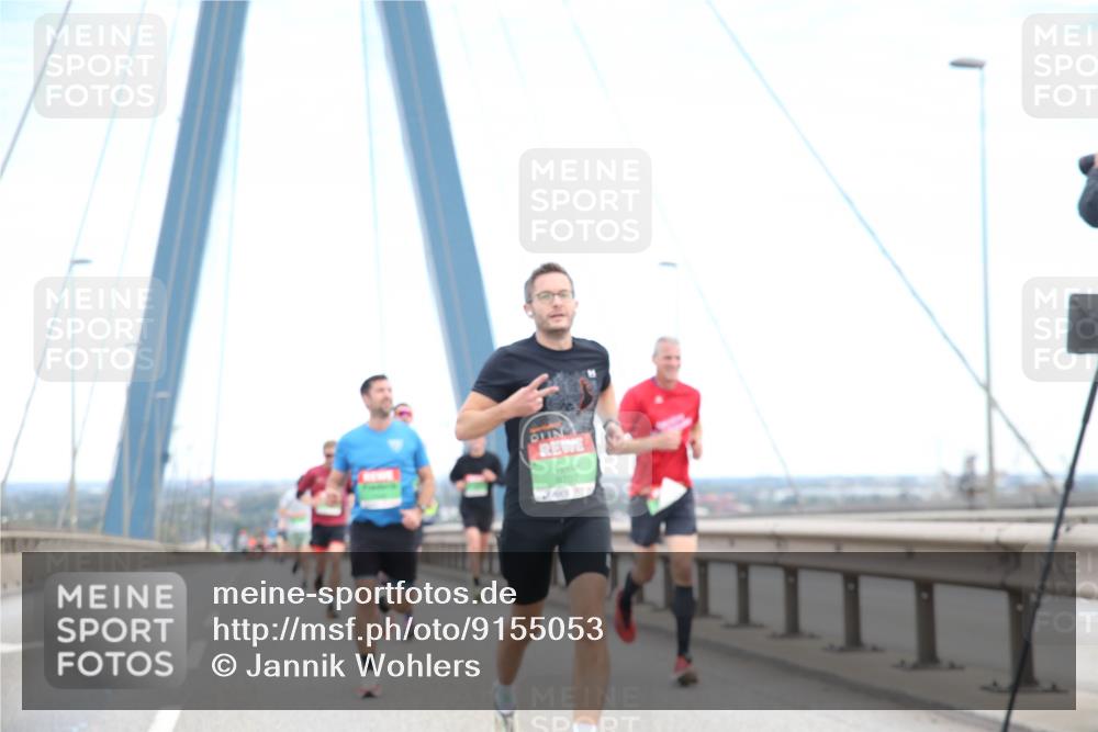 03.10.2025 - Köhlbrandbrückenlauf Jannik Wohlers http://msf.ph/oto/9155053 03.10.2025 15:20:04 Position 1 9707 meine-sportfotos.de