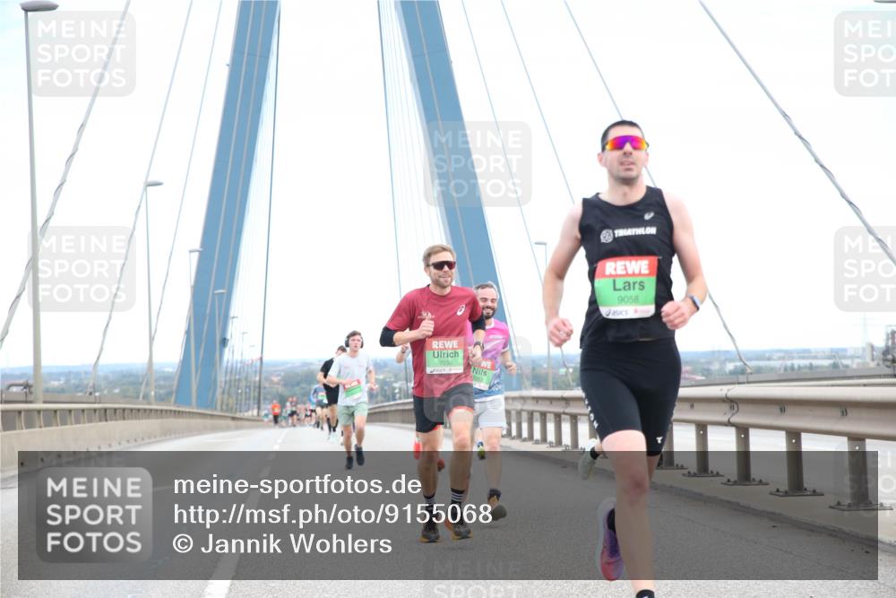 03.10.2025 - Köhlbrandbrückenlauf Jannik Wohlers http://msf.ph/oto/9155068 03.10.2025 15:20:07 Position 1 7030, 7053, 9058 meine-sportfotos.de
