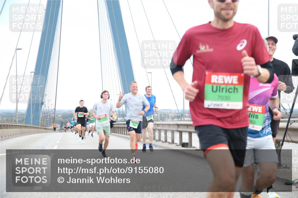03.10.2025 - Köhlbrandbrückenlauf Jannik Wohlers http://msf.ph/oto/9155080 03.10.2025 15:20:09 Position 1 361, 7030, 053 meine-sportfotos.de
