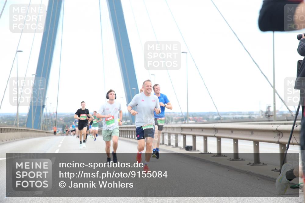 03.10.2025 - Köhlbrandbrückenlauf Jannik Wohlers http://msf.ph/oto/9155084 03.10.2025 15:20:09 Position 1 361 meine-sportfotos.de