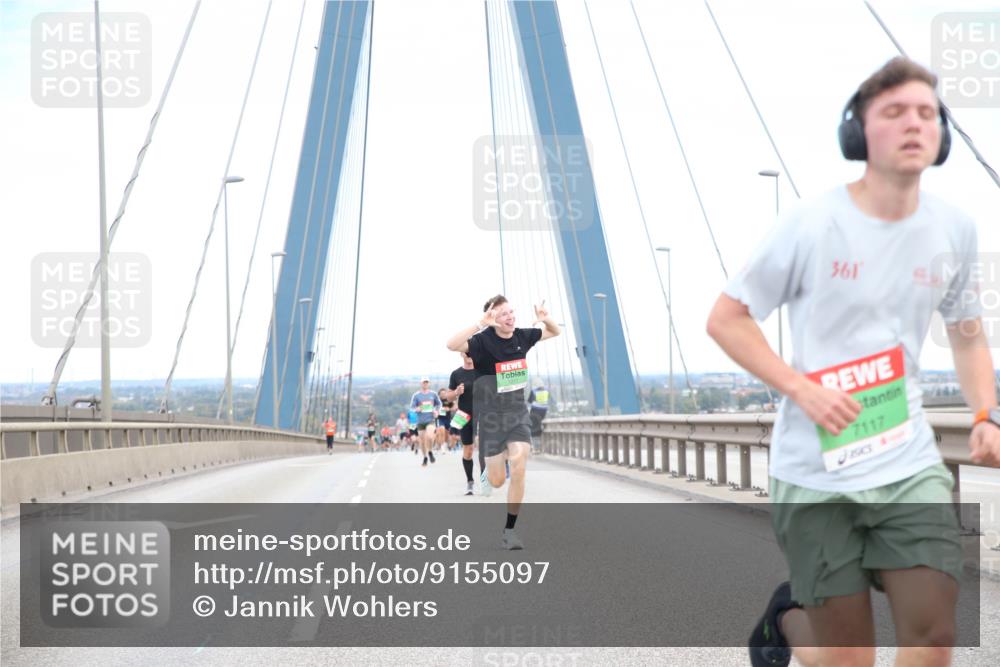 03.10.2025 - Köhlbrandbrückenlauf Jannik Wohlers http://msf.ph/oto/9155097 03.10.2025 15:20:12 Position 1 361, 7117 meine-sportfotos.de