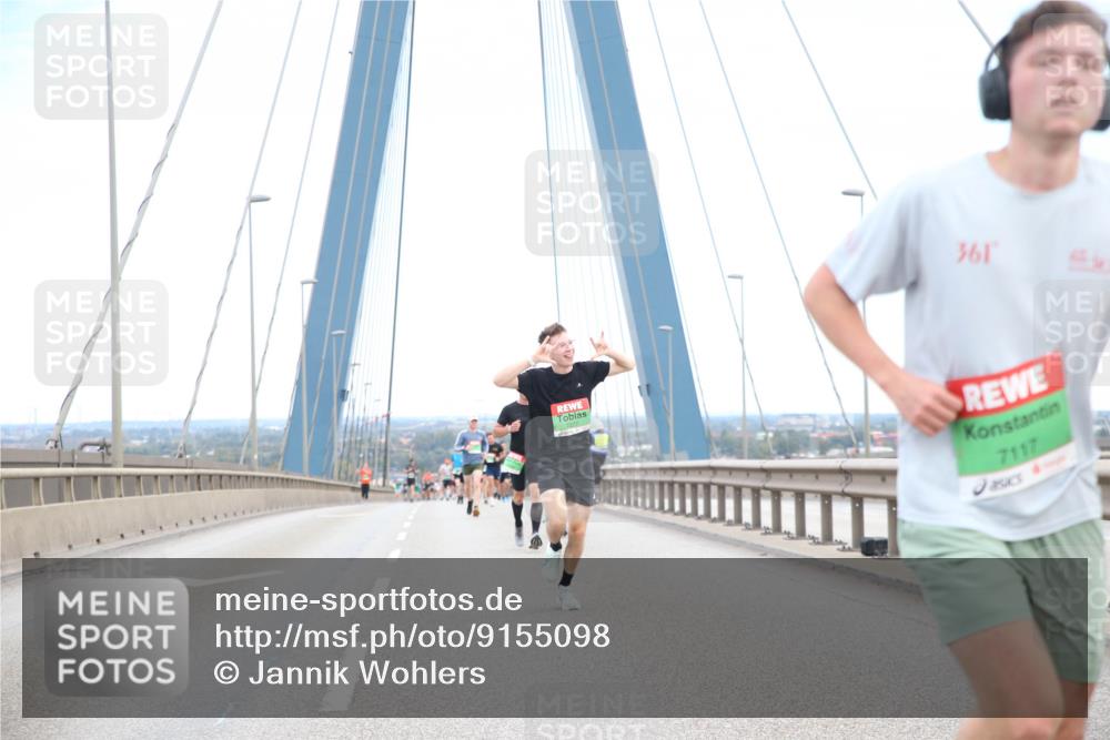 03.10.2025 - Köhlbrandbrückenlauf Jannik Wohlers http://msf.ph/oto/9155098 03.10.2025 15:20:12 Position 1 361, 7117 meine-sportfotos.de