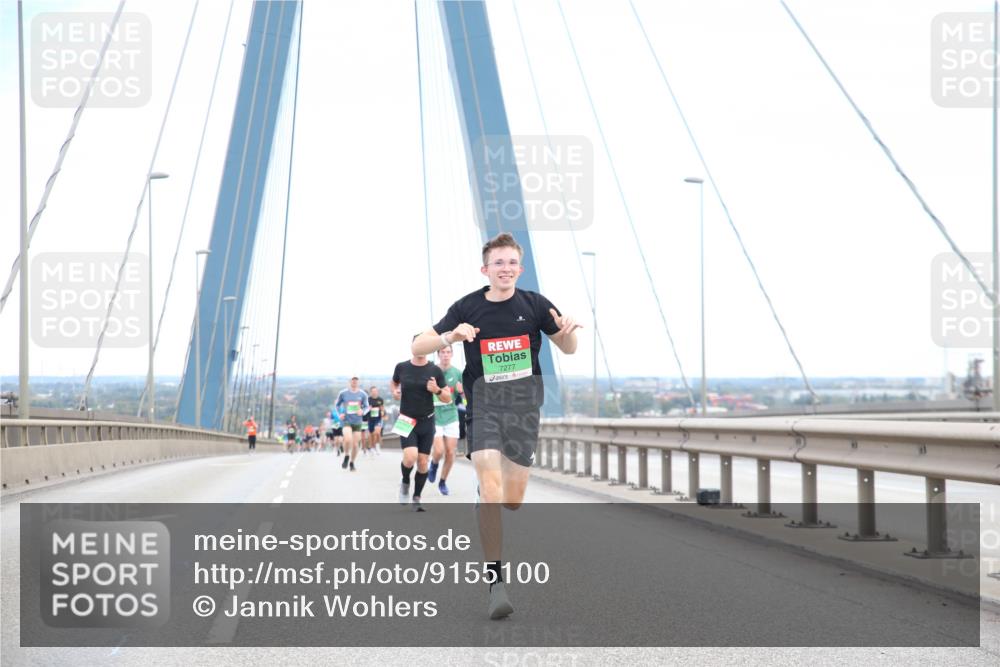 03.10.2025 - Köhlbrandbrückenlauf Jannik Wohlers http://msf.ph/oto/9155100 03.10.2025 15:20:13 Position 1 7277 meine-sportfotos.de