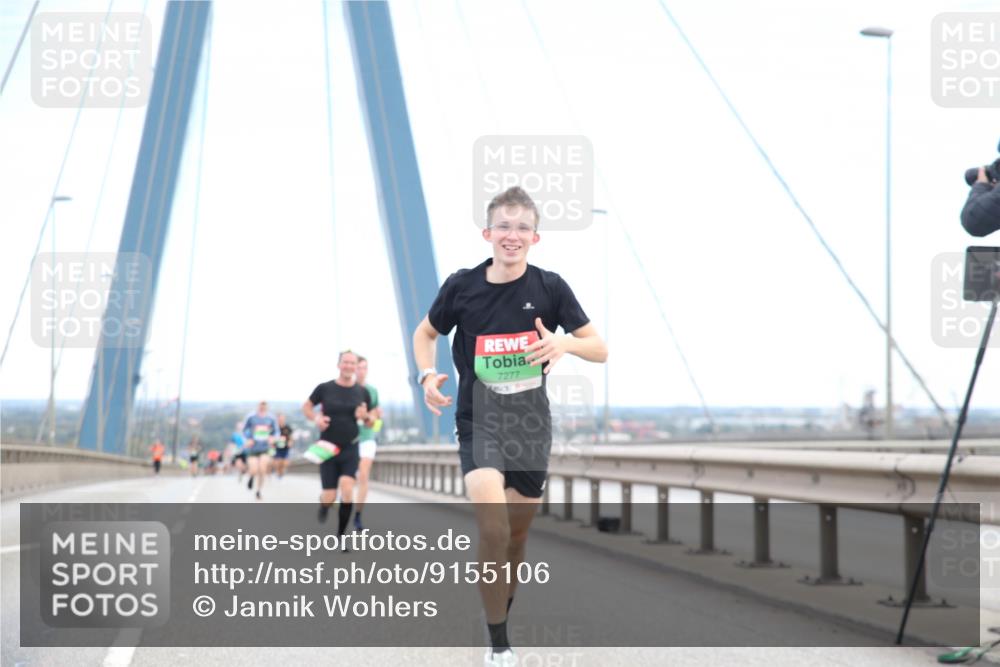 03.10.2025 - Köhlbrandbrückenlauf Jannik Wohlers http://msf.ph/oto/9155106 03.10.2025 15:20:13 Position 1 7277 meine-sportfotos.de