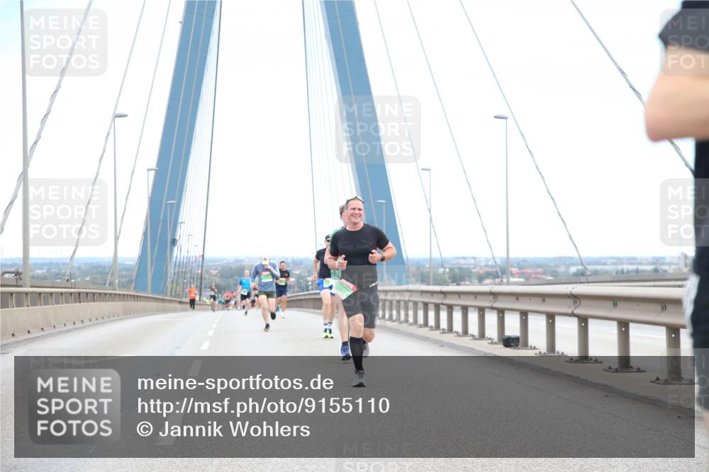 03.10.2025 - Köhlbrandbrückenlauf Jannik Wohlers http://msf.ph/oto/9155110 03.10.2025 15:20:14 Position 1  meine-sportfotos.de
