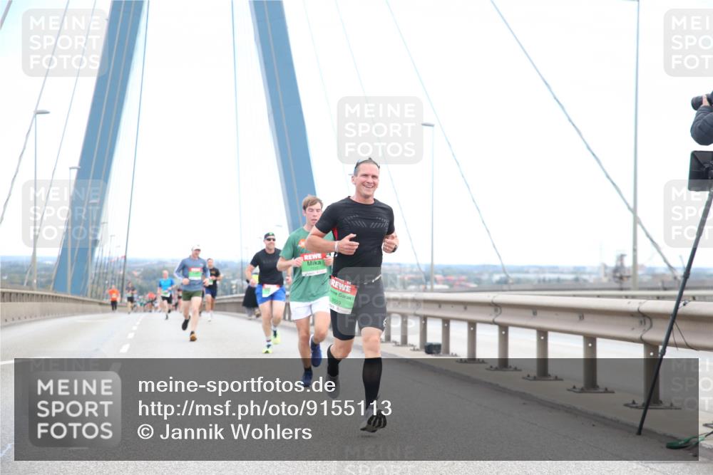 03.10.2025 - Köhlbrandbrückenlauf Jannik Wohlers http://msf.ph/oto/9155113 03.10.2025 15:20:15 Position 1 9559 meine-sportfotos.de