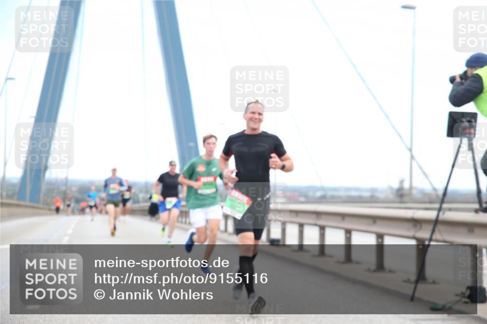 03.10.2025 - Köhlbrandbrückenlauf Jannik Wohlers http://msf.ph/oto/9155116 03.10.2025 15:20:16 Position 1  meine-sportfotos.de