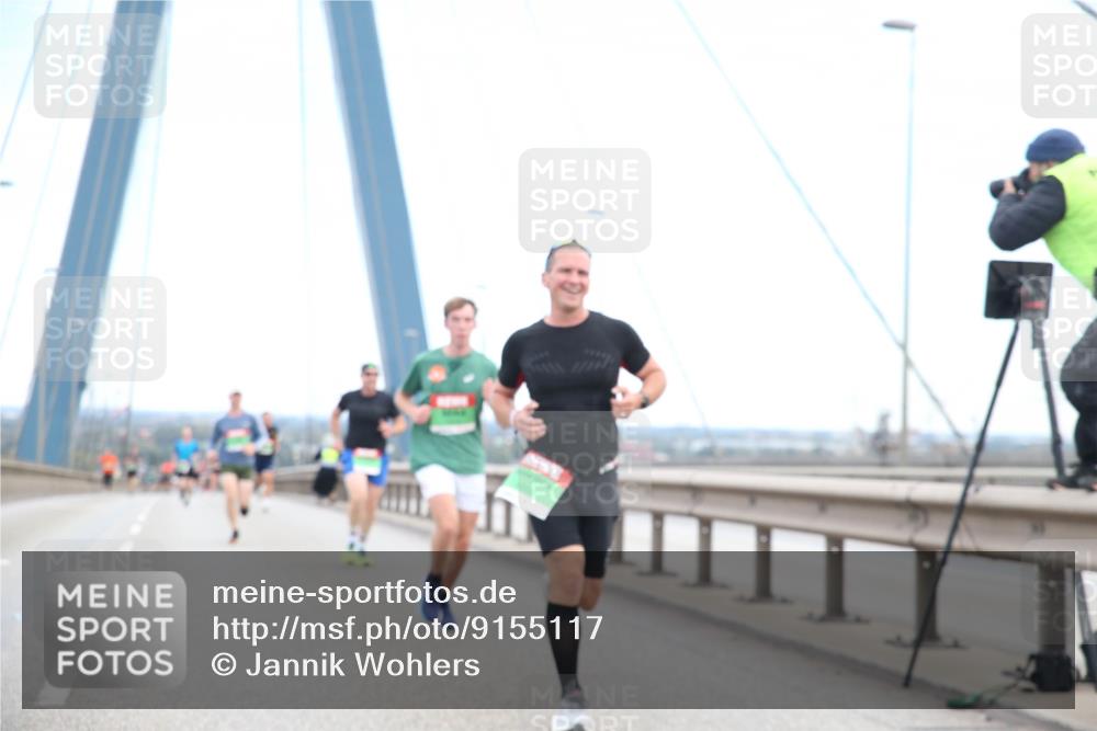 03.10.2025 - Köhlbrandbrückenlauf Jannik Wohlers http://msf.ph/oto/9155117 03.10.2025 15:20:16 Position 1  meine-sportfotos.de