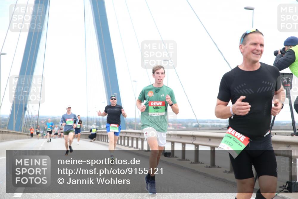 03.10.2025 - Köhlbrandbrückenlauf Jannik Wohlers http://msf.ph/oto/9155121 03.10.2025 15:20:17 Position 1 7012, 16, 9559 meine-sportfotos.de