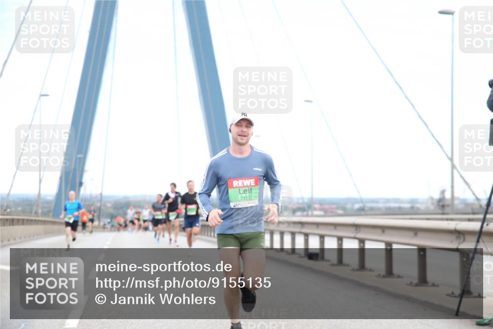 03.10.2025 - Köhlbrandbrückenlauf Jannik Wohlers http://msf.ph/oto/9155135 03.10.2025 15:20:20 Position 1 7197 meine-sportfotos.de