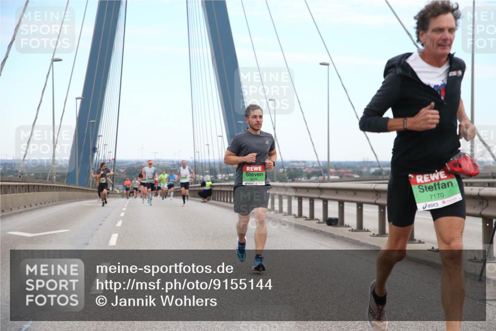 03.10.2025 - Köhlbrandbrückenlauf Jannik Wohlers http://msf.ph/oto/9155144 03.10.2025 15:20:26 Position 1 9594, 7170 meine-sportfotos.de