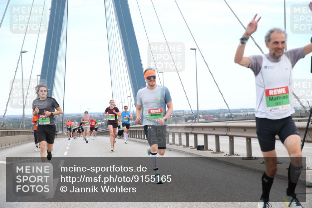 03.10.2025 - Köhlbrandbrückenlauf Jannik Wohlers http://msf.ph/oto/9155165 03.10.2025 15:20:34 Position 1 7010, 9057 meine-sportfotos.de