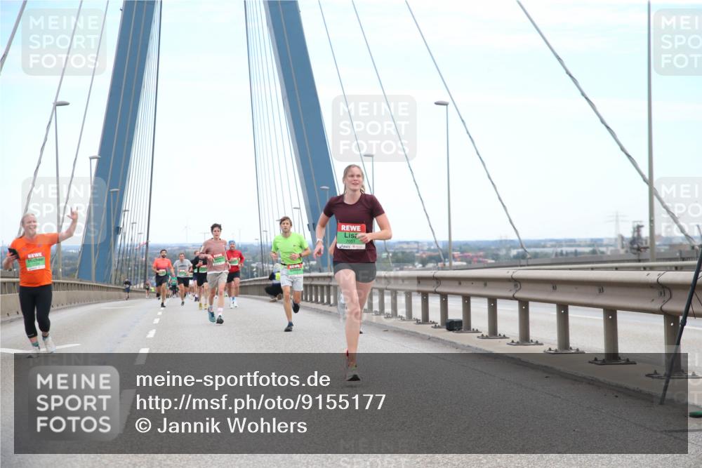 03.10.2025 - Köhlbrandbrückenlauf Jannik Wohlers http://msf.ph/oto/9155177 03.10.2025 15:20:37 Position 1 7051 meine-sportfotos.de