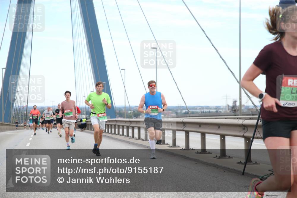 03.10.2025 - Köhlbrandbrückenlauf Jannik Wohlers http://msf.ph/oto/9155187 03.10.2025 15:20:39 Position 1 70 meine-sportfotos.de