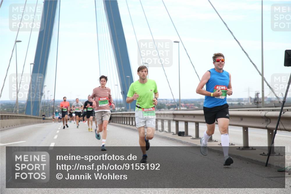03.10.2025 - Köhlbrandbrückenlauf Jannik Wohlers http://msf.ph/oto/9155192 03.10.2025 15:20:40 Position 1 7072 meine-sportfotos.de