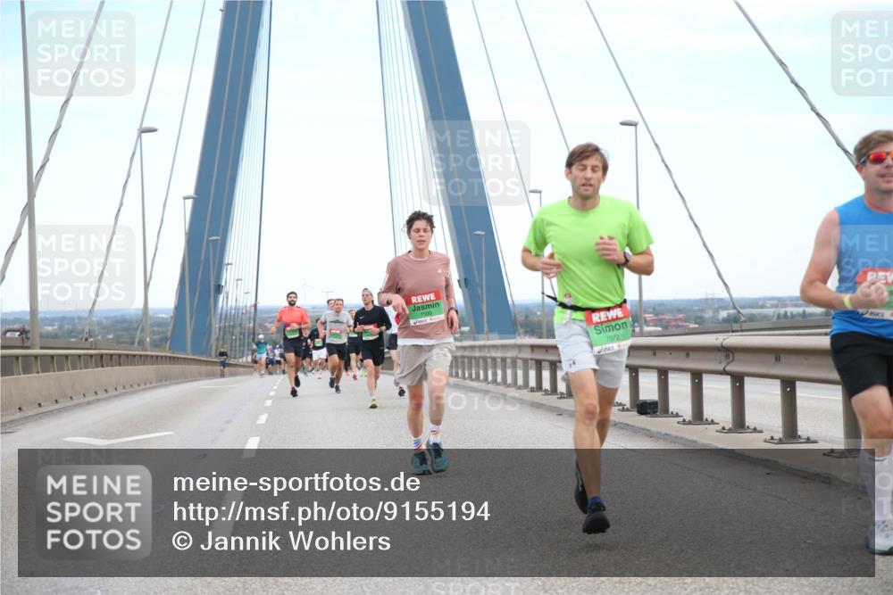 03.10.2025 - Köhlbrandbrückenlauf Jannik Wohlers http://msf.ph/oto/9155194 03.10.2025 15:20:40 Position 1 7100, 7072 meine-sportfotos.de