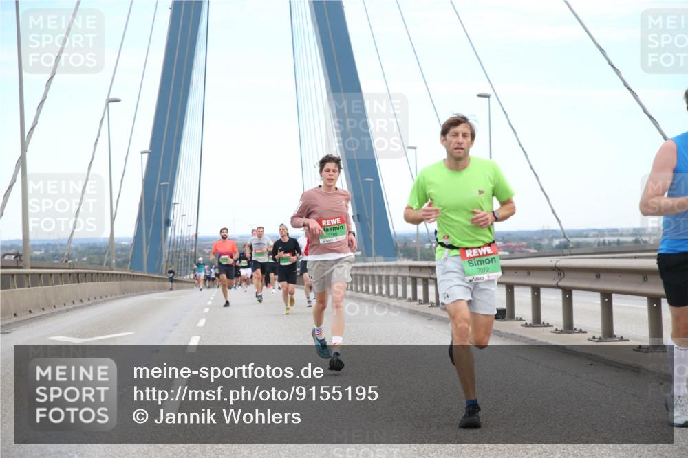 03.10.2025 - Köhlbrandbrückenlauf Jannik Wohlers http://msf.ph/oto/9155195 03.10.2025 15:20:41 Position 1 7100, 7072 meine-sportfotos.de