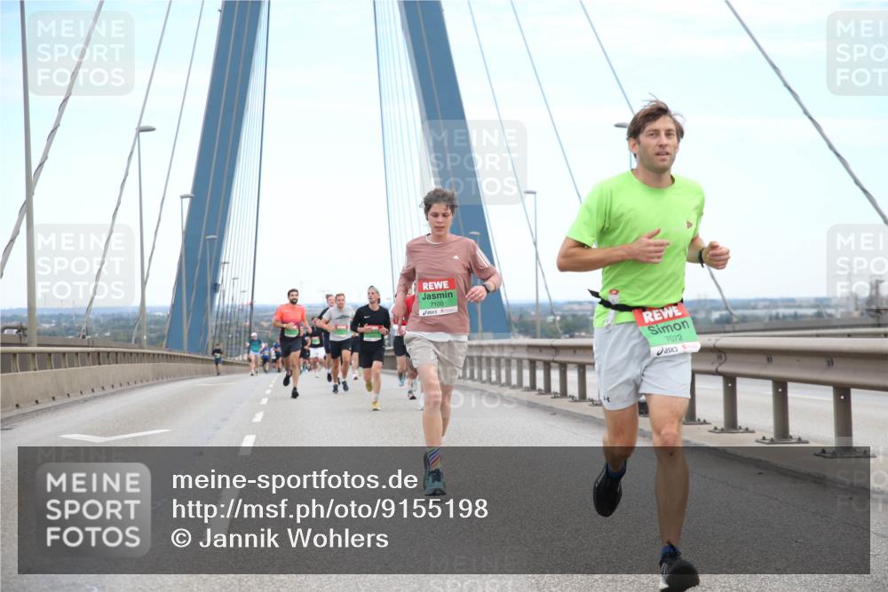 03.10.2025 - Köhlbrandbrückenlauf Jannik Wohlers http://msf.ph/oto/9155198 03.10.2025 15:20:41 Position 1 7100, 7072 meine-sportfotos.de