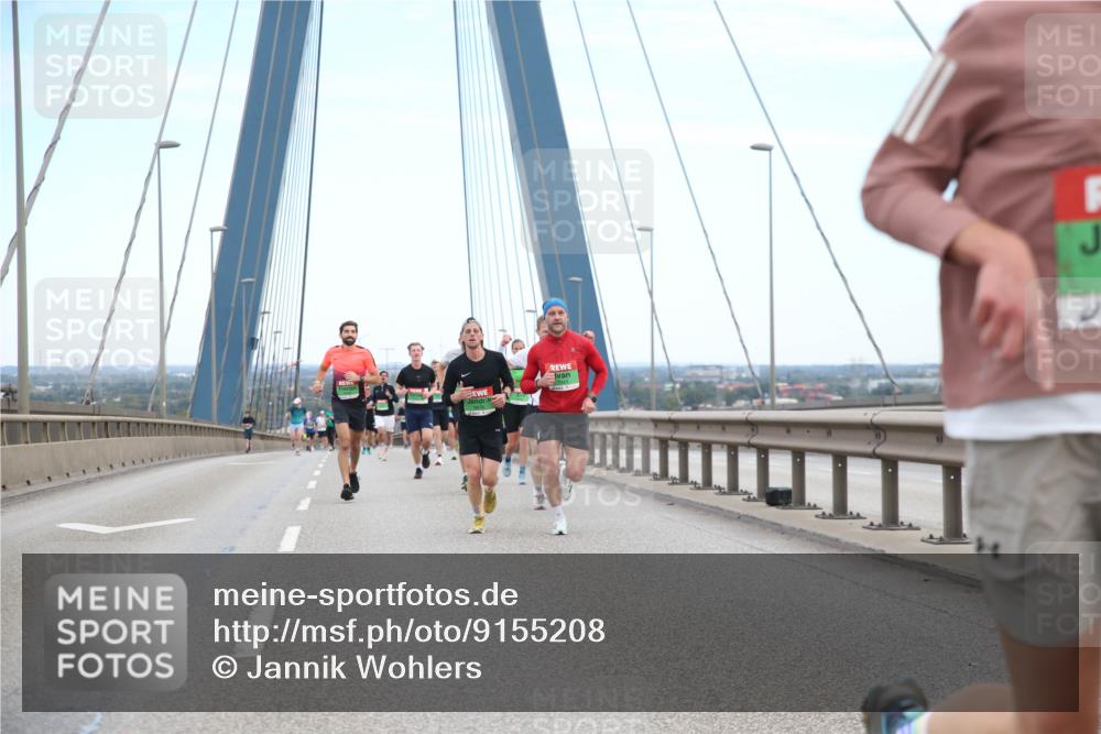 03.10.2025 - Köhlbrandbrückenlauf Jannik Wohlers http://msf.ph/oto/9155208 03.10.2025 15:20:43 Position 1  meine-sportfotos.de
