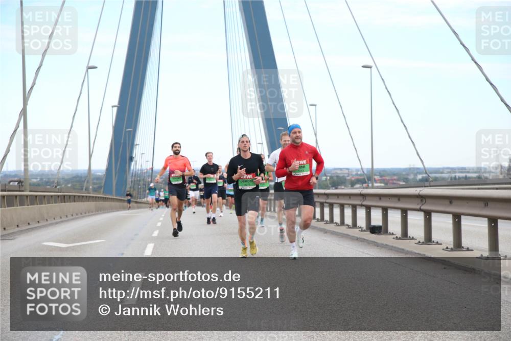 03.10.2025 - Köhlbrandbrückenlauf Jannik Wohlers http://msf.ph/oto/9155211 03.10.2025 15:20:44 Position 1  meine-sportfotos.de