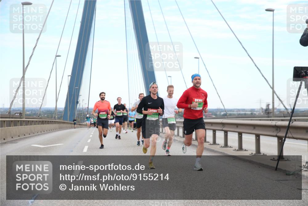 03.10.2025 - Köhlbrandbrückenlauf Jannik Wohlers http://msf.ph/oto/9155214 03.10.2025 15:20:45 Position 1 8976 meine-sportfotos.de