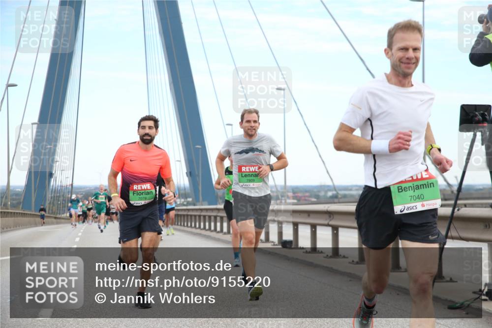 03.10.2025 - Köhlbrandbrückenlauf Jannik Wohlers http://msf.ph/oto/9155220 03.10.2025 15:20:47 Position 1 7079, 7809, 7040 meine-sportfotos.de