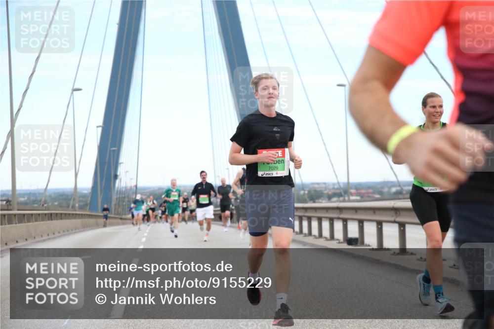 03.10.2025 - Köhlbrandbrückenlauf Jannik Wohlers http://msf.ph/oto/9155229 03.10.2025 15:20:49 Position 1 7029 meine-sportfotos.de