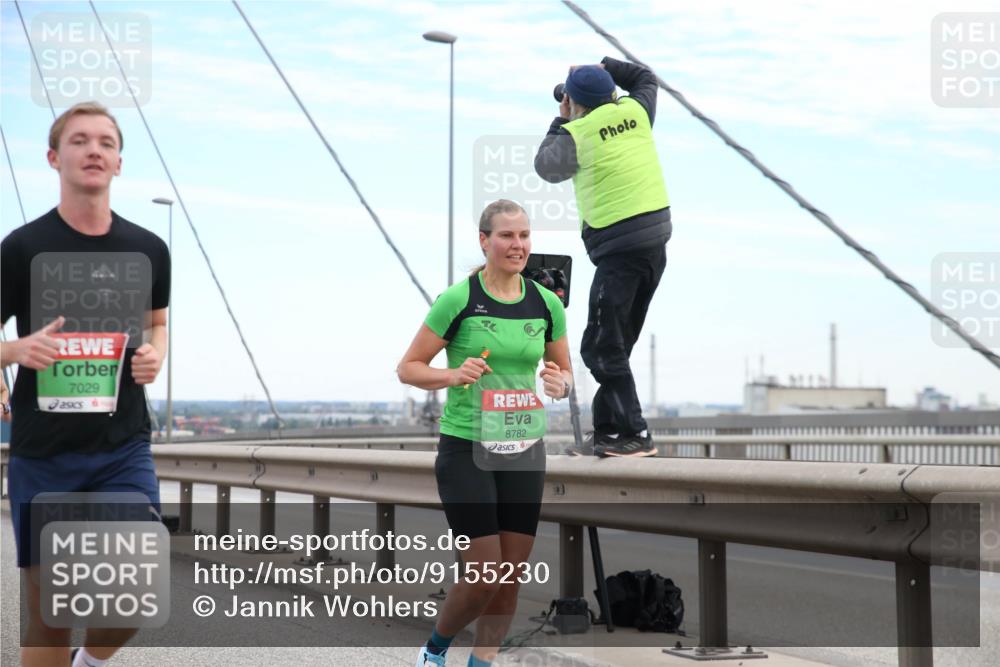 03.10.2025 - Köhlbrandbrückenlauf Jannik Wohlers http://msf.ph/oto/9155230 03.10.2025 15:20:49 Position 1 7029, 8782 meine-sportfotos.de