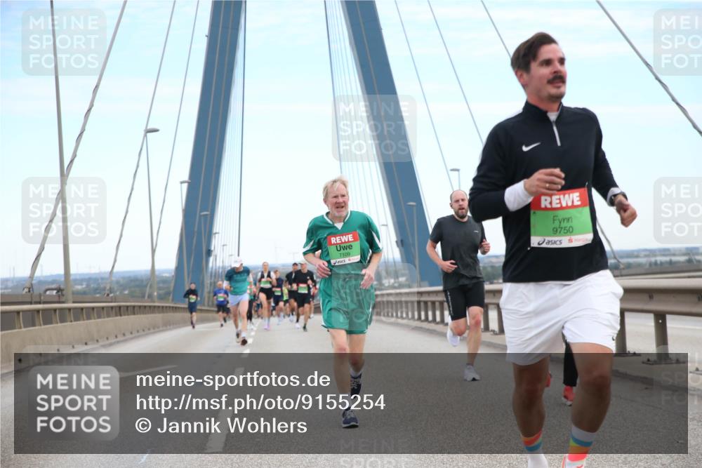 03.10.2025 - Köhlbrandbrückenlauf Jannik Wohlers http://msf.ph/oto/9155254 03.10.2025 15:20:54 Position 1 7109, 9750 meine-sportfotos.de